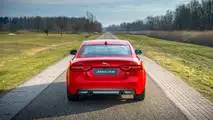 Jaguar XE 300 Sport