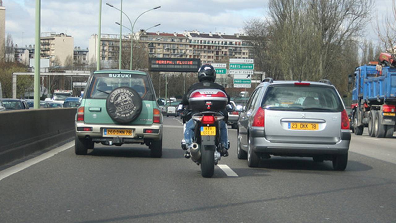 How To Lane Split
