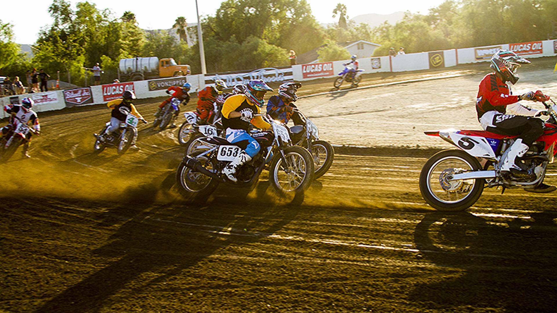 Motor1 Ride Flattrack La religion de l’ovale