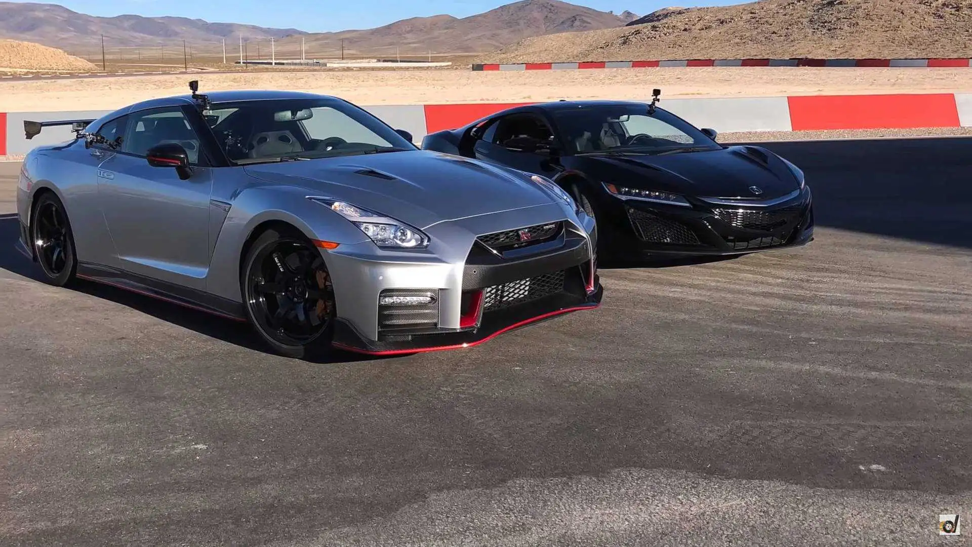 Acura Nsx Races Nissan Gt R Nismo For Japanese Supercar Supremacy