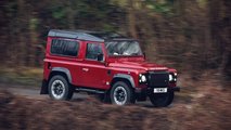 Land Rover Defender Works V8