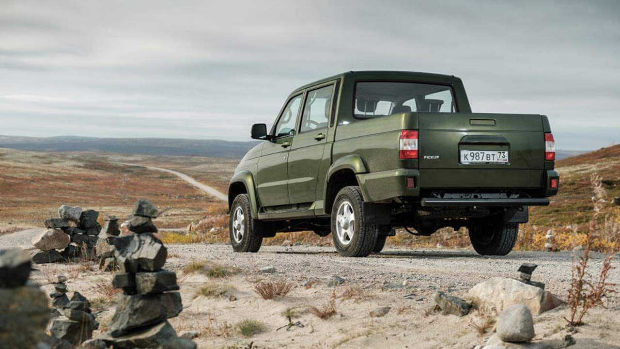 UAZ Pickup
