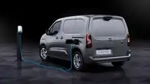 Peugeot e-Partner charging
