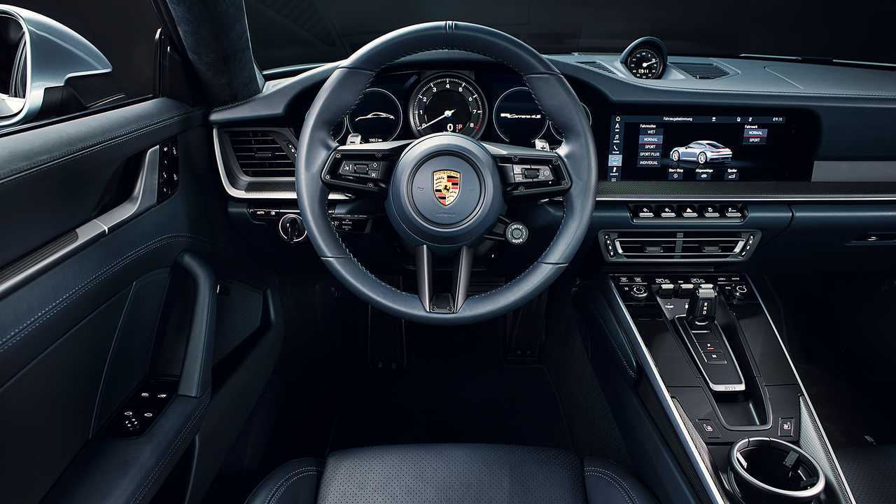 Porsche 911 Carrera (992) 2019
