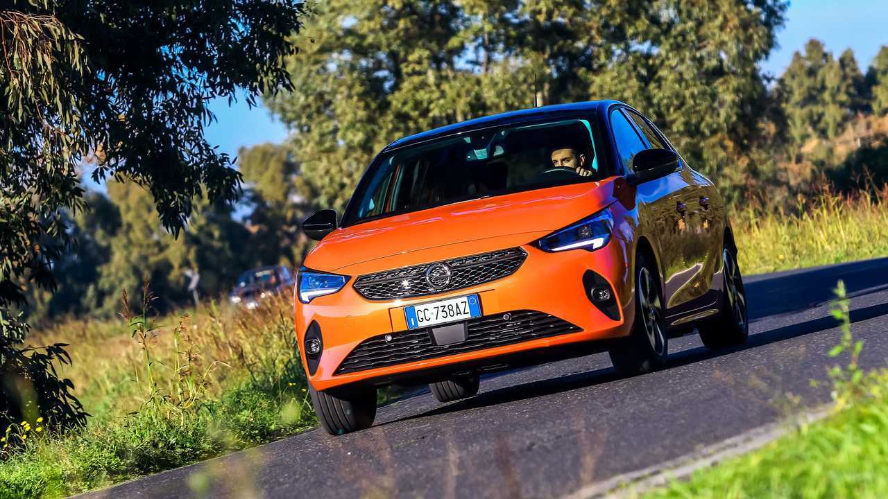 Opel Corsa-e la prova del Garage di InsideEvs.it