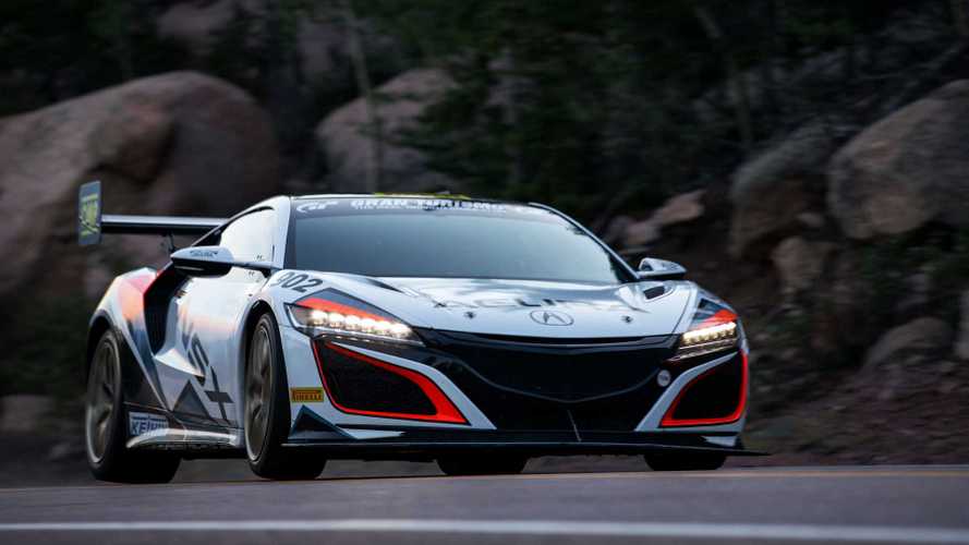 Acura NSX, Pikes Peak'in en hızlı hibrit modeli olmayı başardı