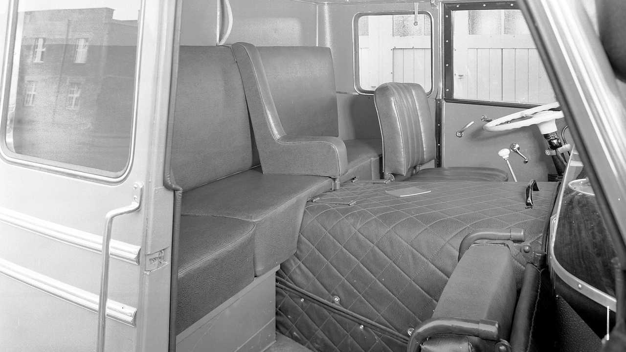 Vor 70 Jahren: Premiere des Schwerlastwagens Mercedes-Benz L 6600 und Omnibus O 6600