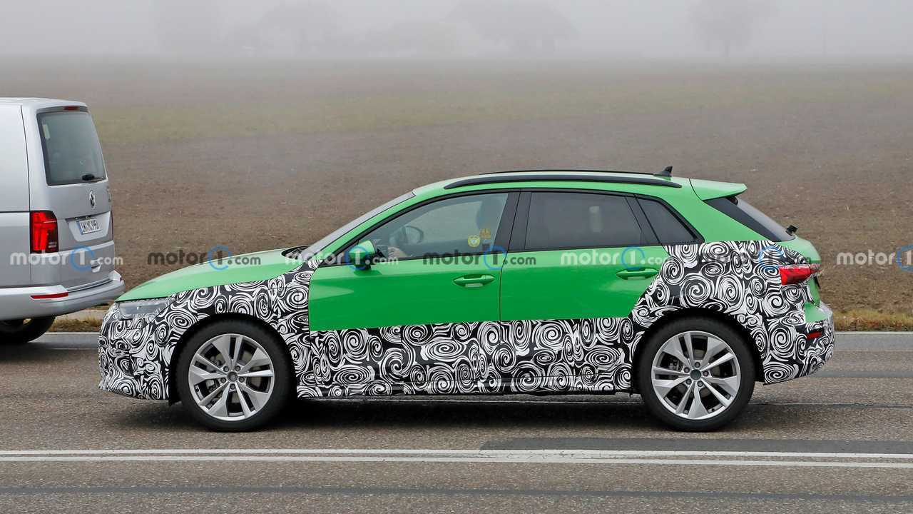 Photo espion Audi A3 (Allroad ?)