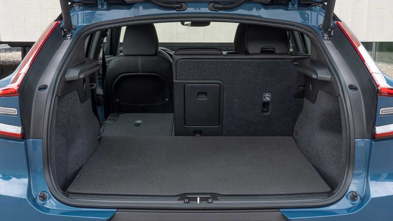 Volvo C40 Recharge (2021) im ersten Fahrbericht
