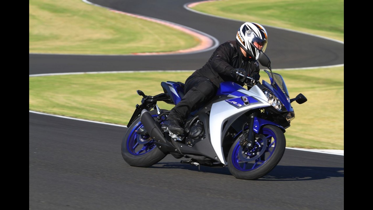 Volta rápida: Yamaha R3 vem infernizar a vida da Ninjinha