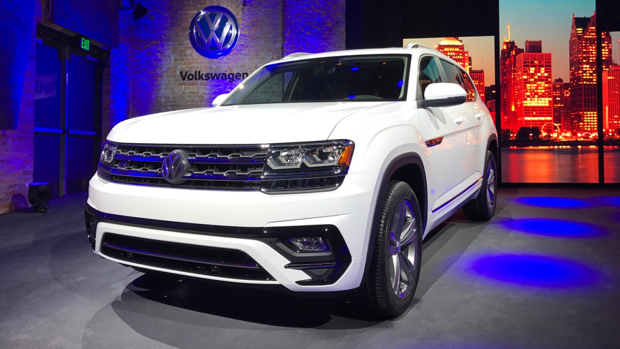 2018 Vw Atlas Suv Priced From 30 500 2018 Volkswagen Atlas R Line Detroit 2017