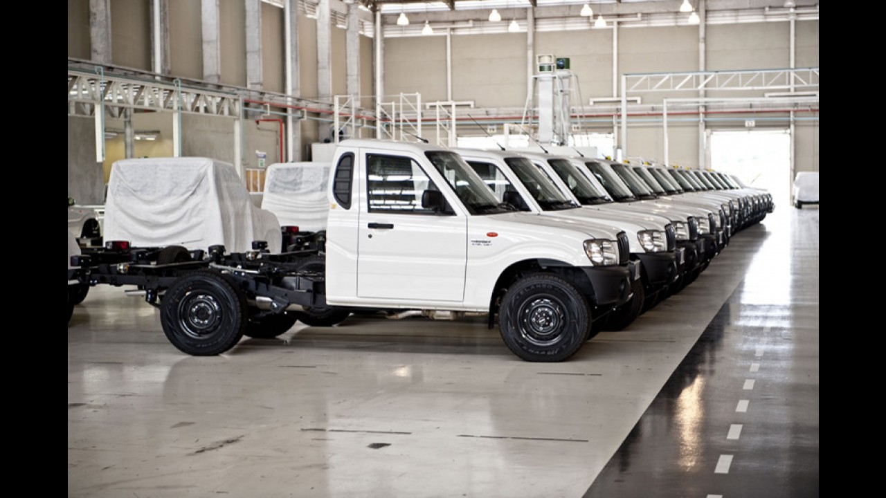 Mahindra paralisa produção em Manaus e tem futuro incerto no Brasil