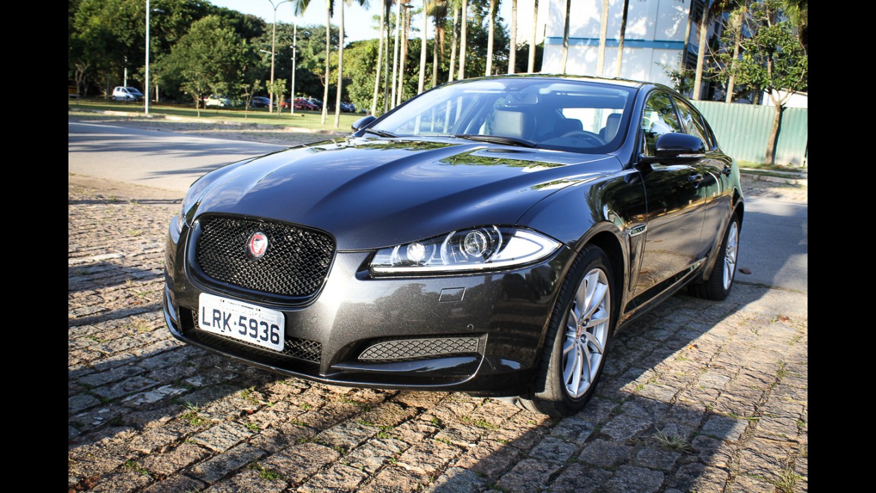 Avaliação: Jaguar XF Sport Luxury 2015 é predador em traje esporte-fino