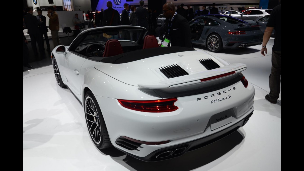 Salão de Detroit: Porsche 911 Turbo e Turbo S estreiam com até 580 cv