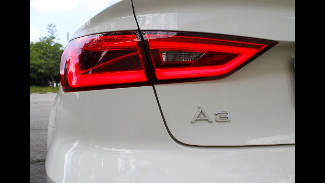 Garagem CARPLACE #7: A3 Sedan 1.4 e Corolla Altis travam batalha dos R$ 100 mil