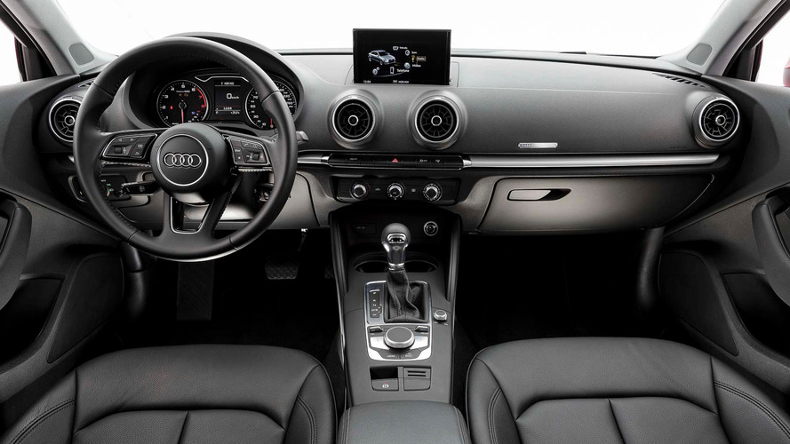 Audi A3 Sedan reestilizado chega ao Brasil