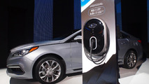 2016 Hyundai Sonata Plug-in Hybrid Electric Vehicle live at NAIAS