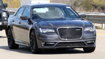 2016 Chrysler 300 SRT spy photo