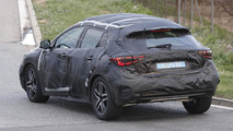 2016 Infiniti QX30 spy photo