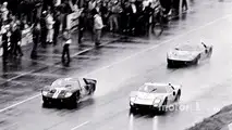 #2 Ford GT-40 Mark II- Bruce McLaren and Chris Amon
