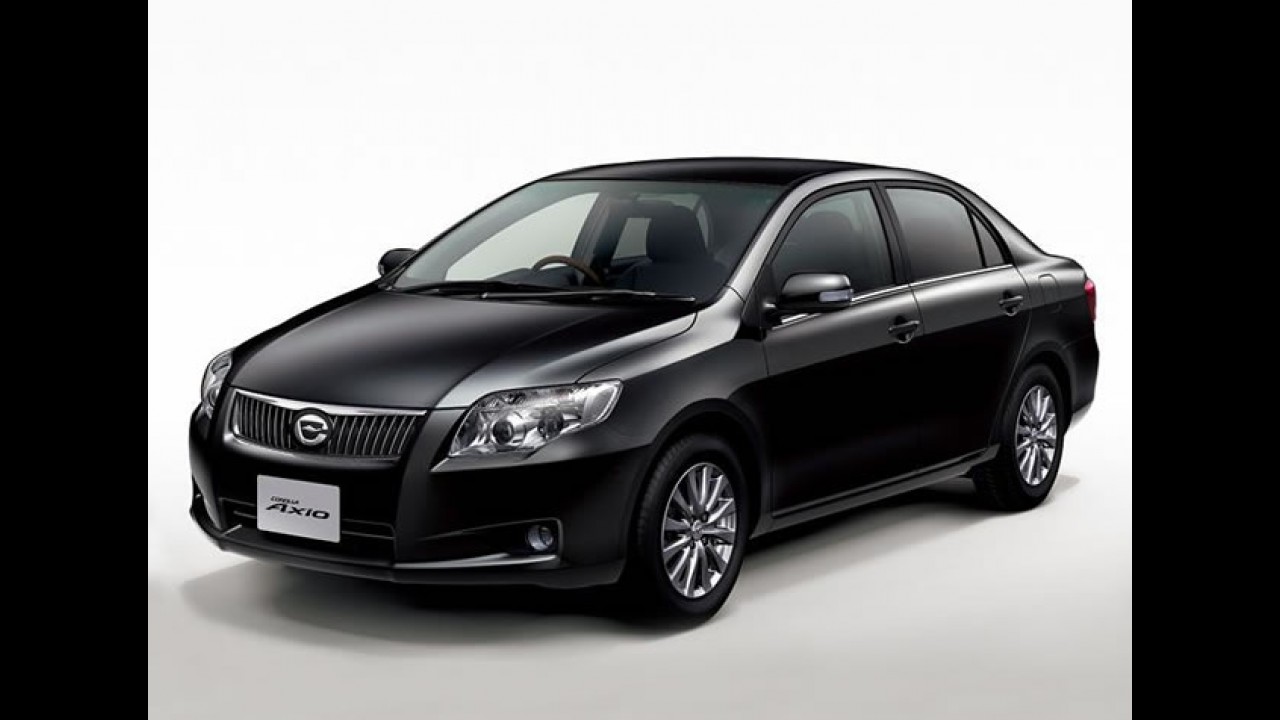 Vazam imagens da nova geração do Toyota Corolla Axio no Japão