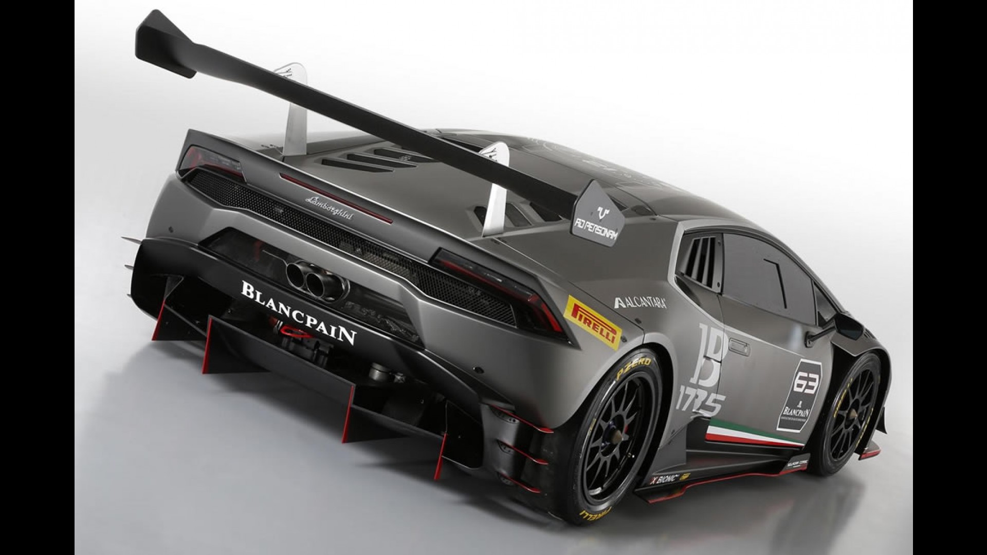 Lamborghini revela Huracán LP 620-2 Super Trofeo