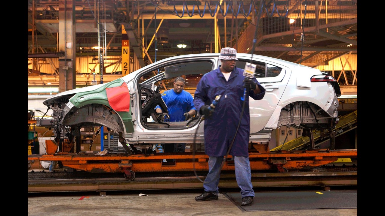 Capital do carro nos EUA, Detroit se afunda em crise e pede falência