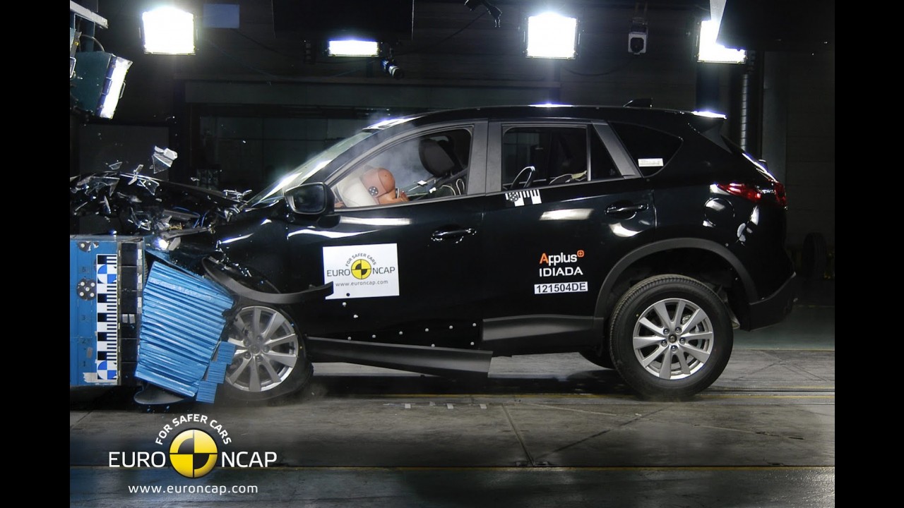 Nota máxima: BMW Série 3, Peugeot 208, Mazda CX-5 e Hyundai i30 conquistam 5 estrelas no EuroNCAP
