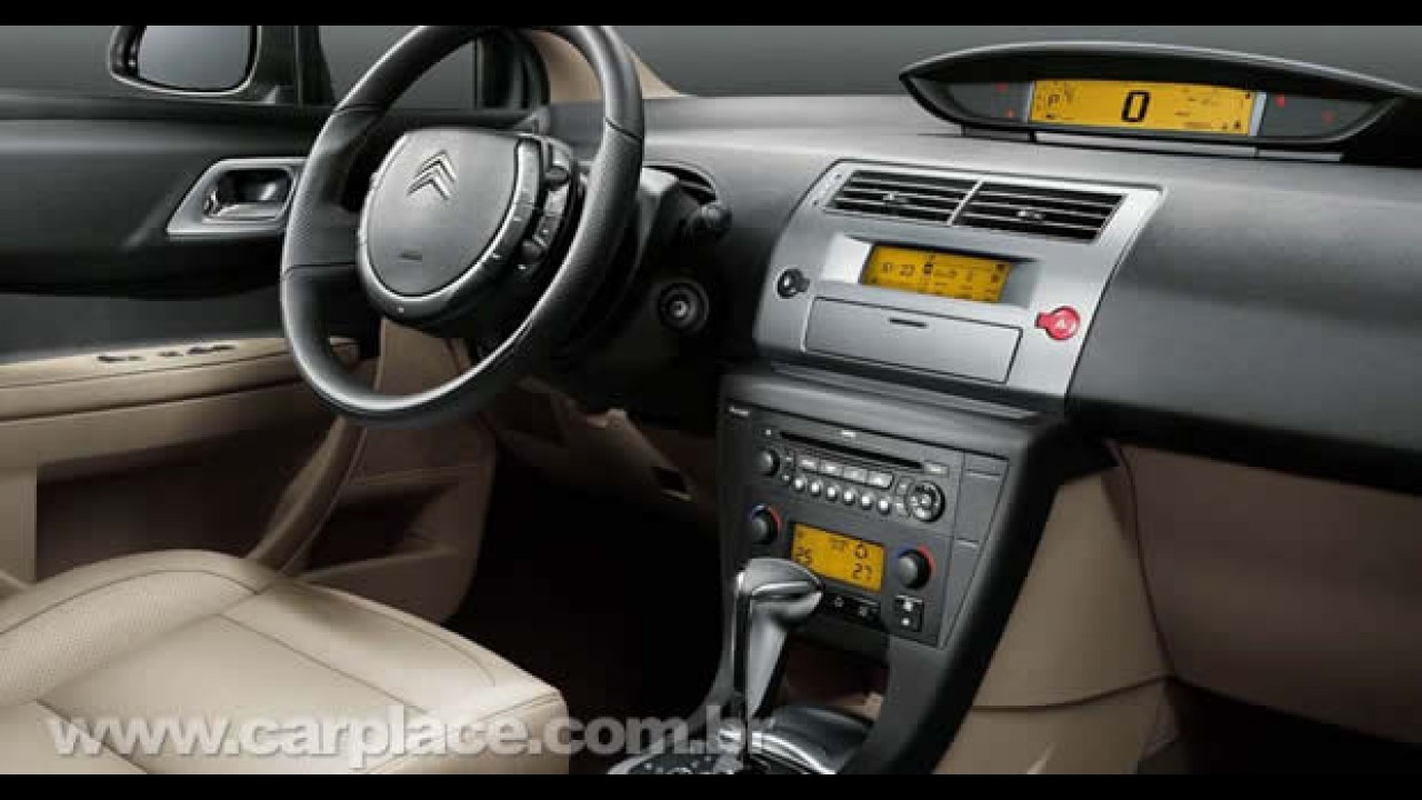 Citroën mostra oficialmente o Novo C-Quattre - Nova versão do C4 Sedan é exclusiva para a China