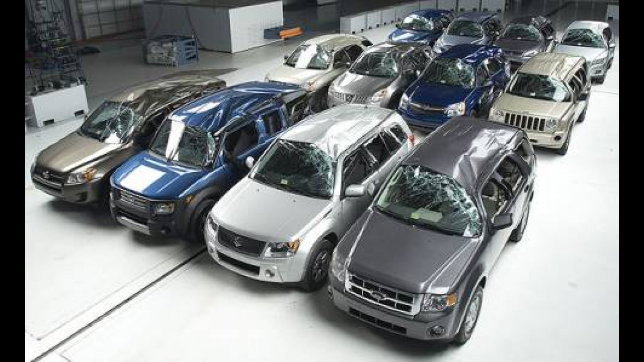 Veja a lista dos 100 carros mais vendidos no Brasil em novembro de 2009 - Agile, i30 e BMW são os destaques