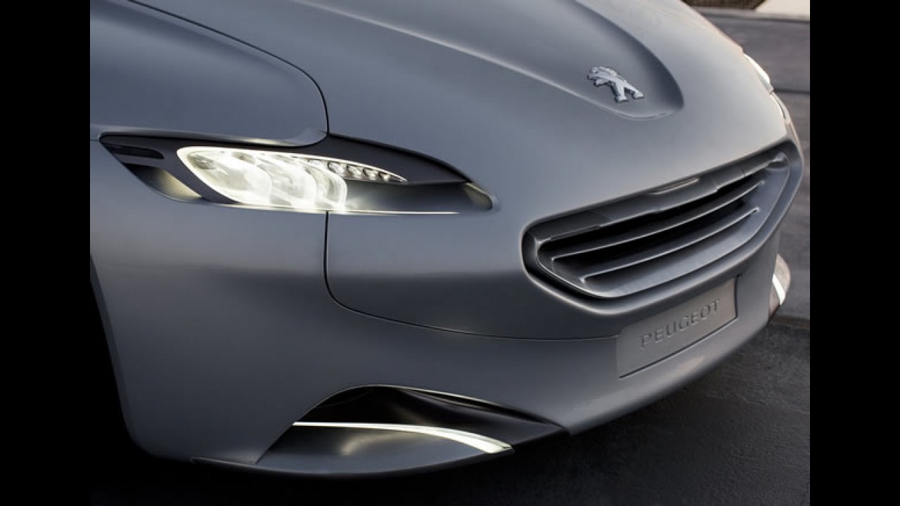 Peugeot divulga a sua nova identidade visual e o novo esportivo híbrido SR1 2010 - Veja fotos
