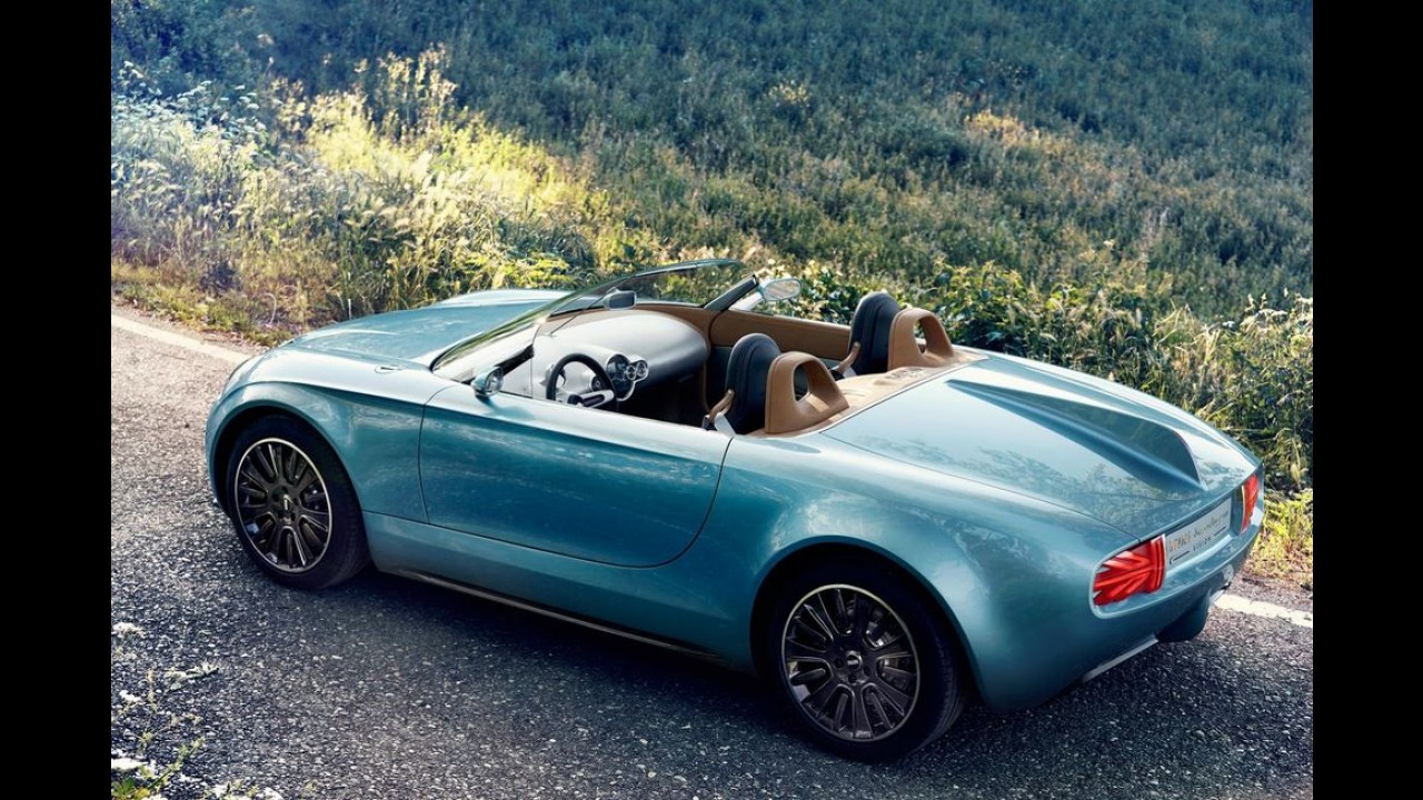 MINI Touring Superleggera é roadster britânico retrô com estilo italiano