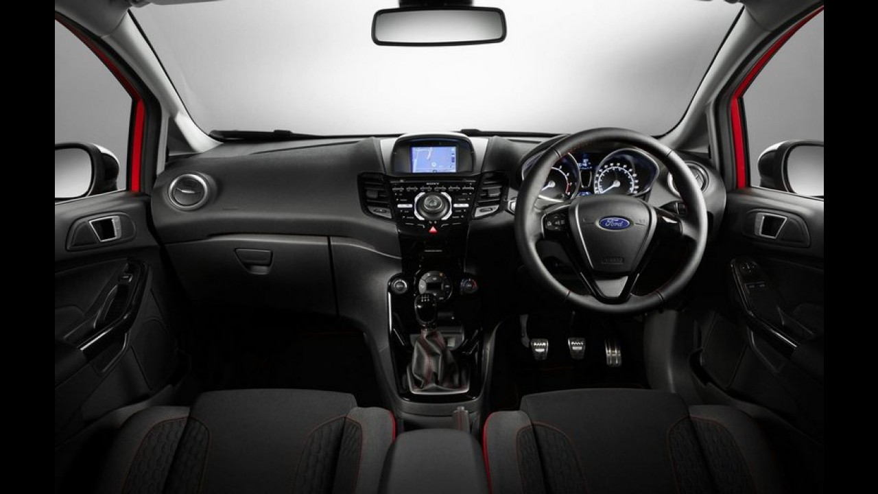 Eis o Fiesta "mil" mais potente do mundo: edição Red & Black vai a 140 cv