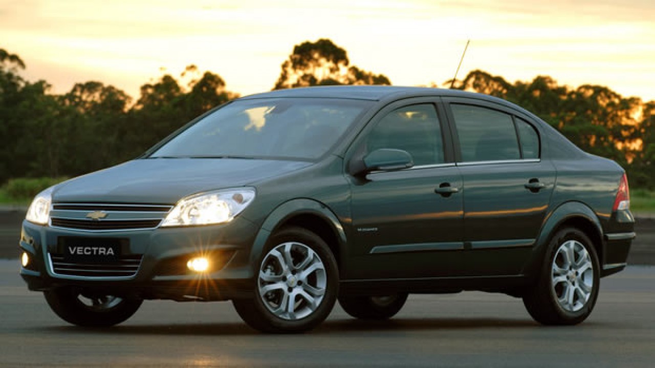 Chevrolet Vectra 2011 recebe duplo airbag e ar-condicionado digital de série e outras novidades