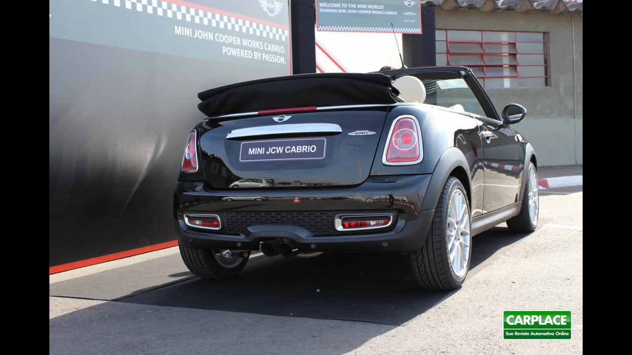 Diversão garantida: Fotos do MINI John Cooper Works Cabrio