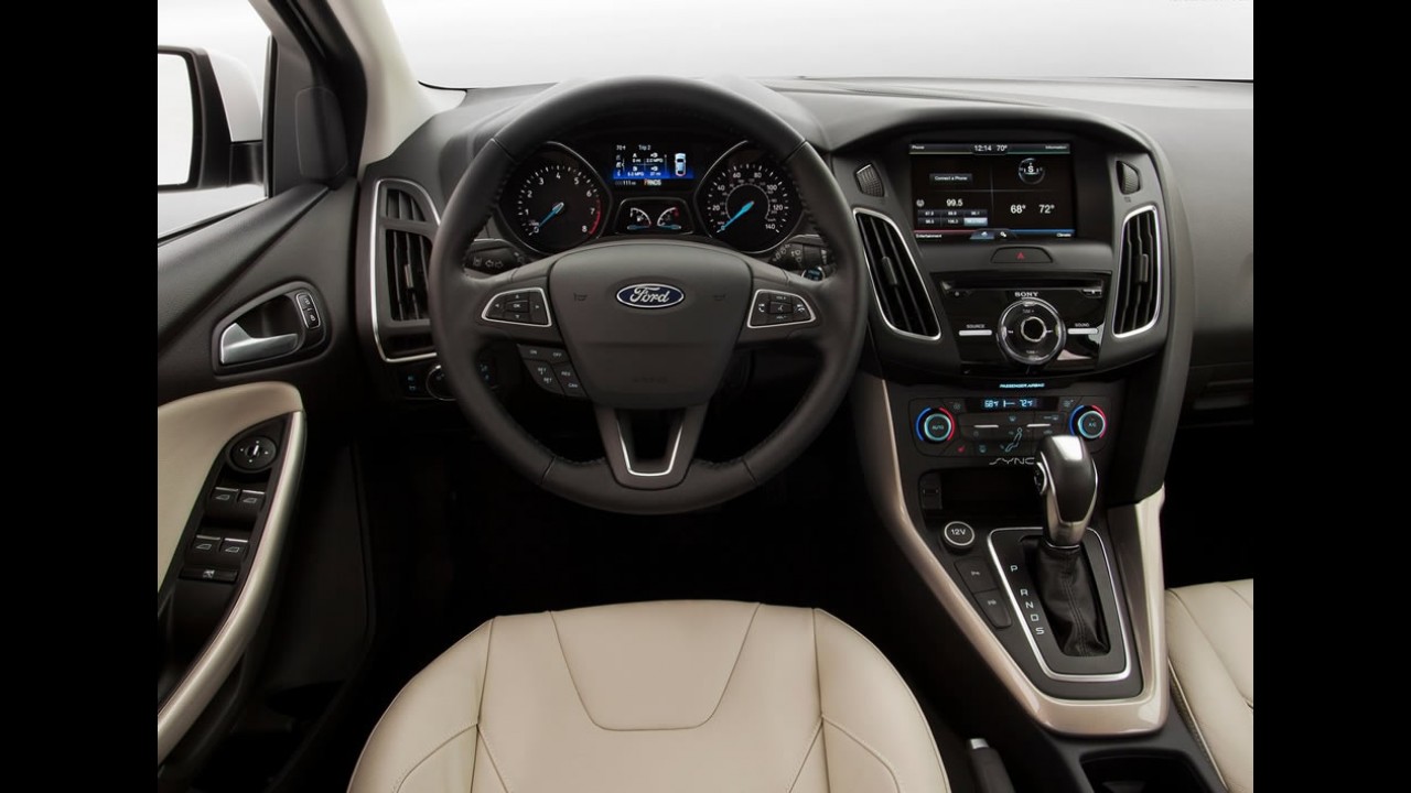 Novo Focus Sedan 2015 muda visual e ganha motor 1.0 EcoBoost nos EUA