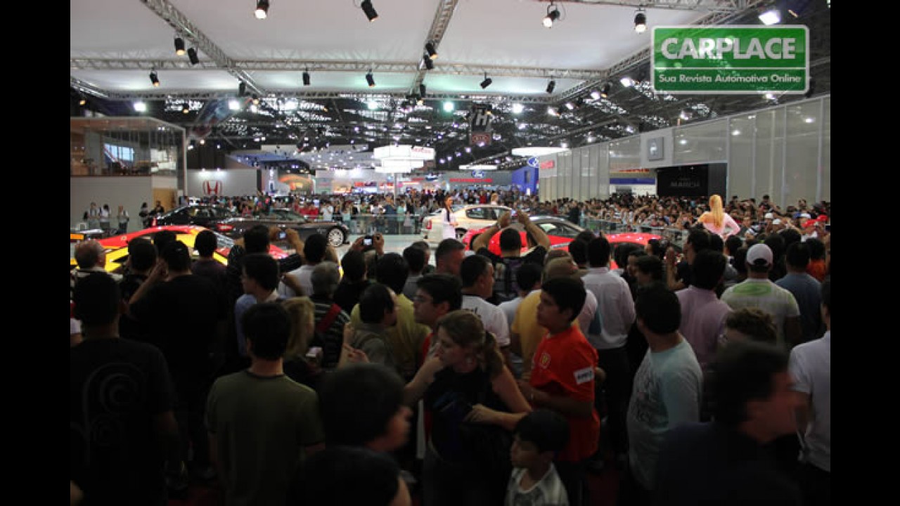 Como é ir no Salão do Automóvel nos últimos dias