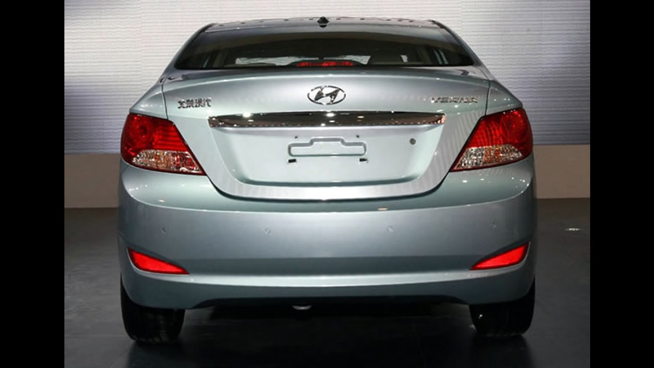 Hyundai Verna 2011 (Novo Accent) - Primo do Cerato pode chegar ao Brasil