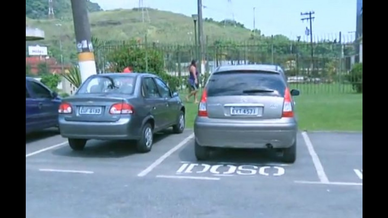 Estacionar em vaga reservada a idoso ou deficiente pode virar infração grave