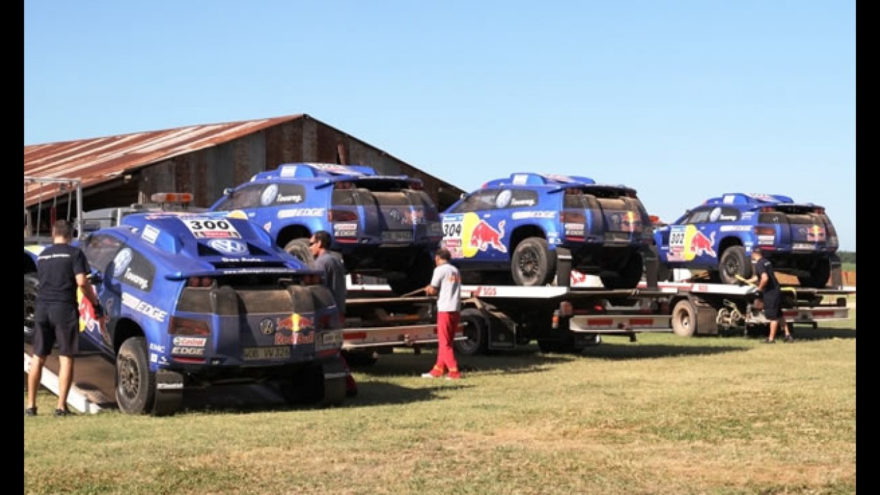 Rally Dakar 2011: Conheça o Race Toureg 3 e o Amarok da competição