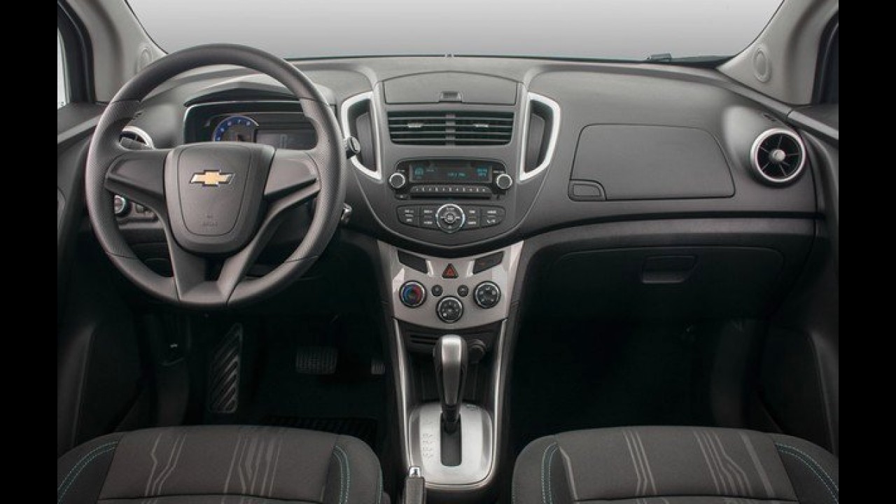 Chevrolet Tracker ganha versão de entrada LT por R$ 76.990