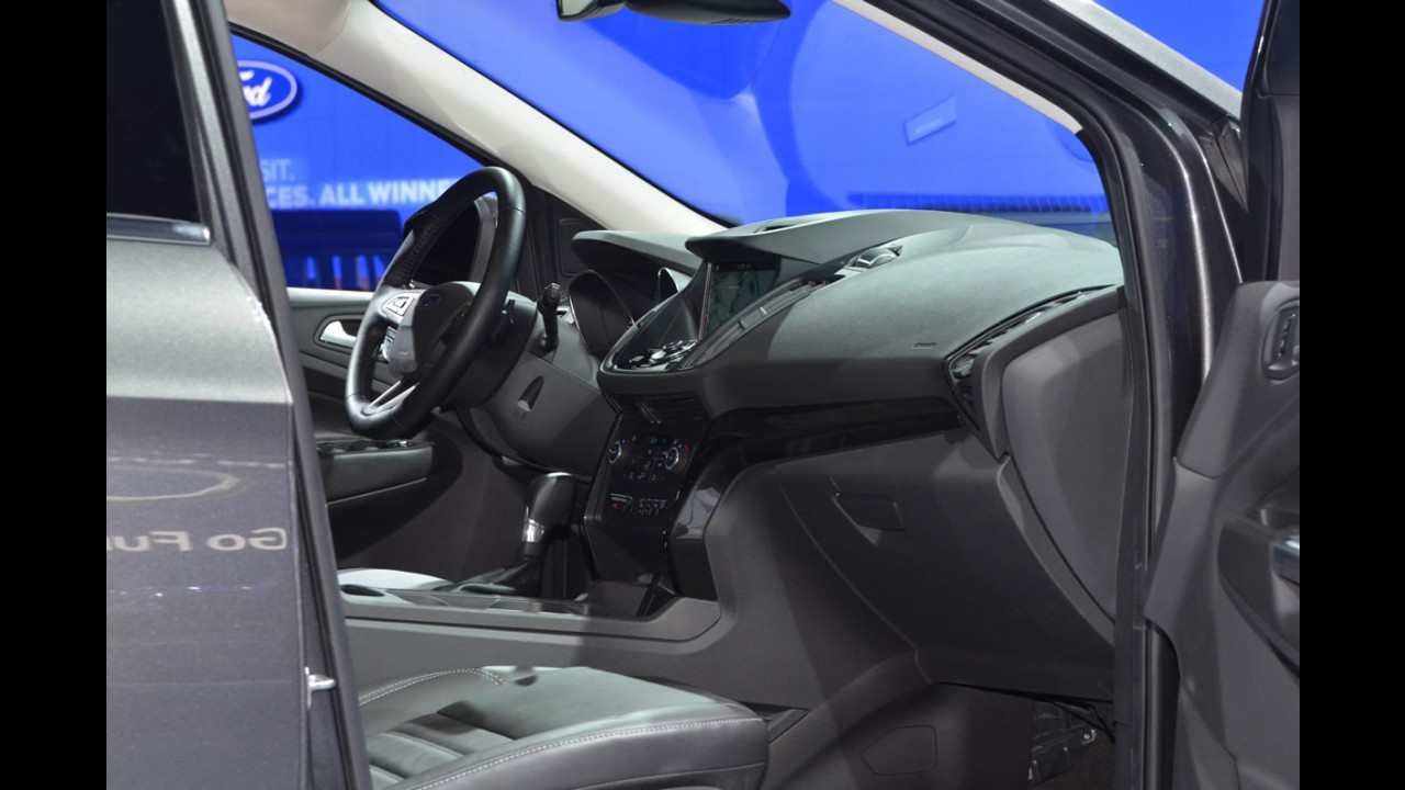 Los Angeles: Ford Escape 2017 muda ao gosto do consumidor norte-americano