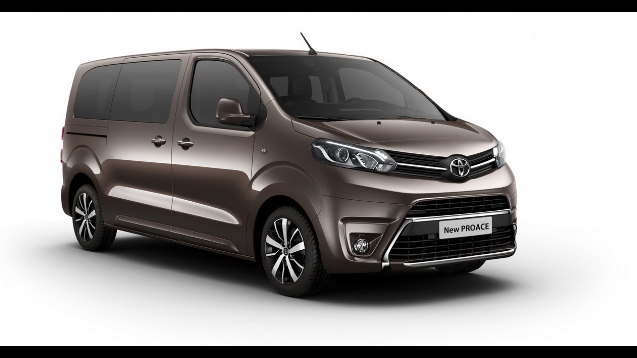 Trigêmeas: PSA e Toyota revelam minivans Traveller, SpaceTaurer e New Proace