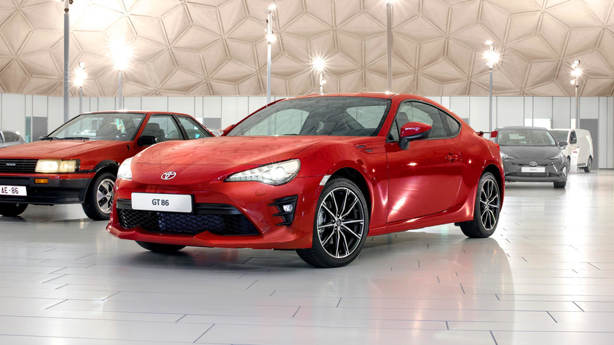 2017 Toyota GT86 Heritage Collection