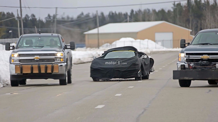 Ortadan motorlu Corvette ve yeni ZR1 birlikte yakalandı