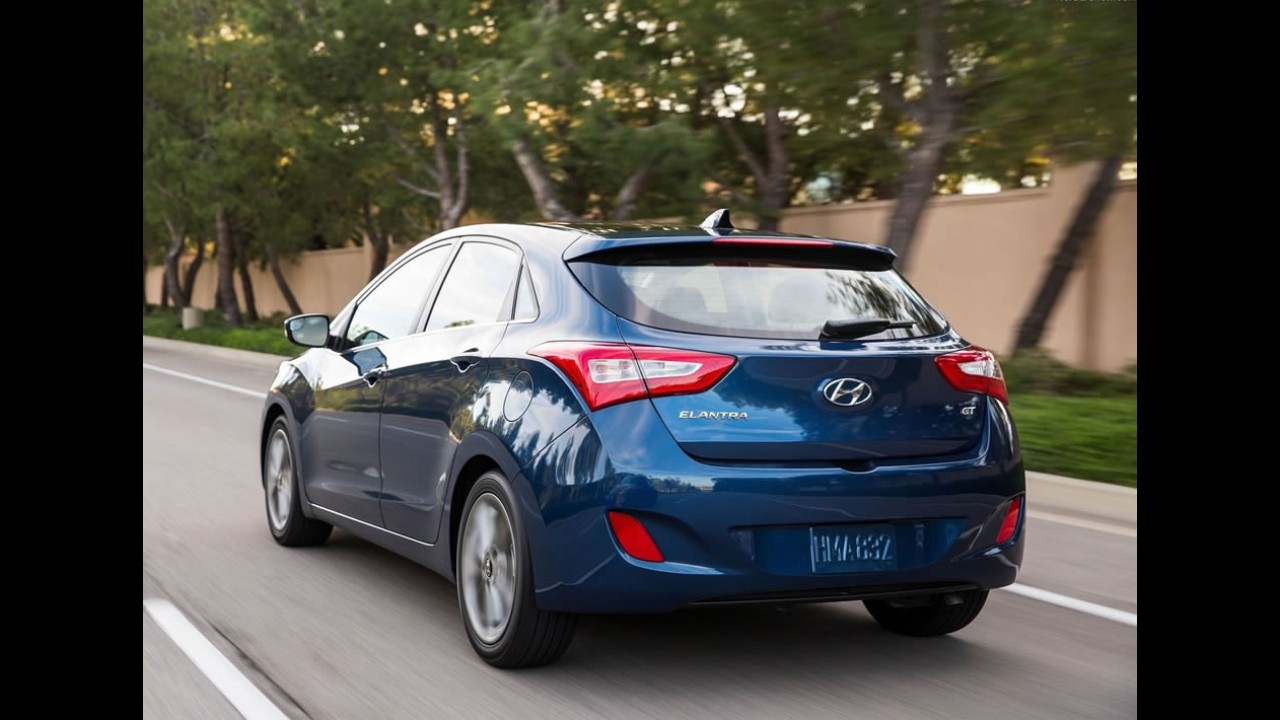 Novo Hyundai i30 2016 (Elantra GT) tem cara nova e motor mais potente nos EUA
