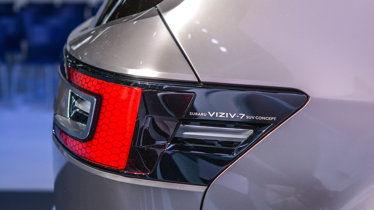 5 Inch Long Subaru Viziv 7 Concept Is Ready To Shrug Off Vw Atlas