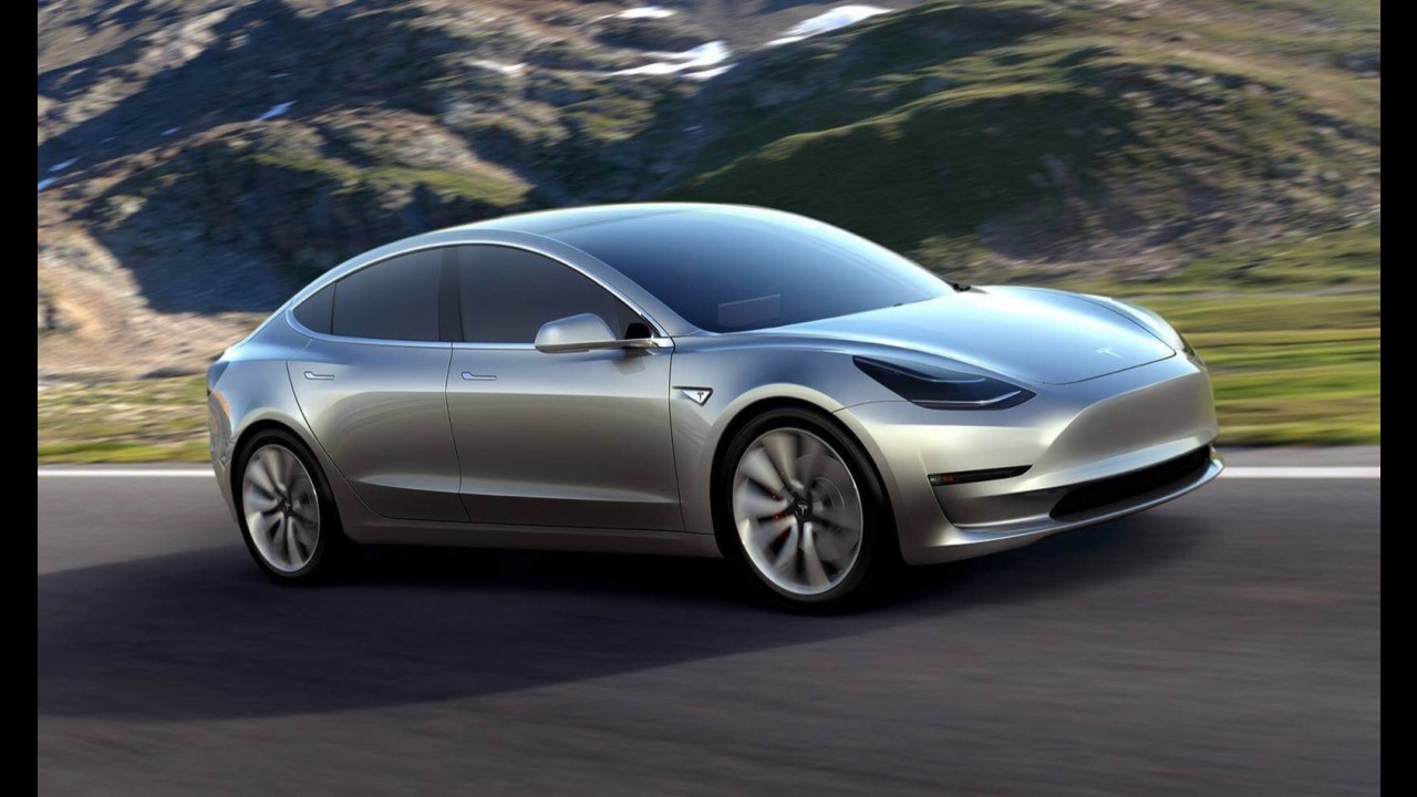Tesla surpreende com plano ambicioso e promete picape, ônibus e até caminhões