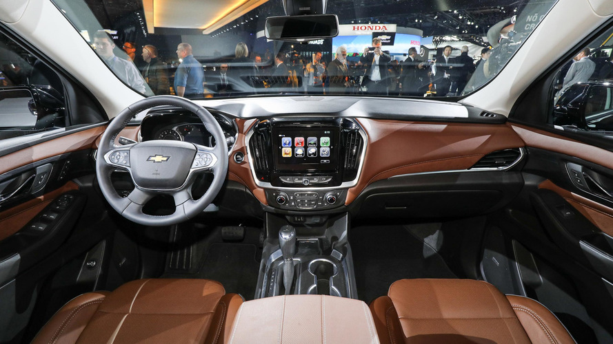 2018 Chevy Traverse grows from midsize to fullsize 2018 Chevy Traverse grows from midsize to fullsize