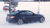 2018 BMW M2 facelift spy shot